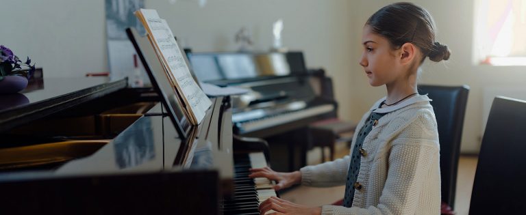 learning and playing piano